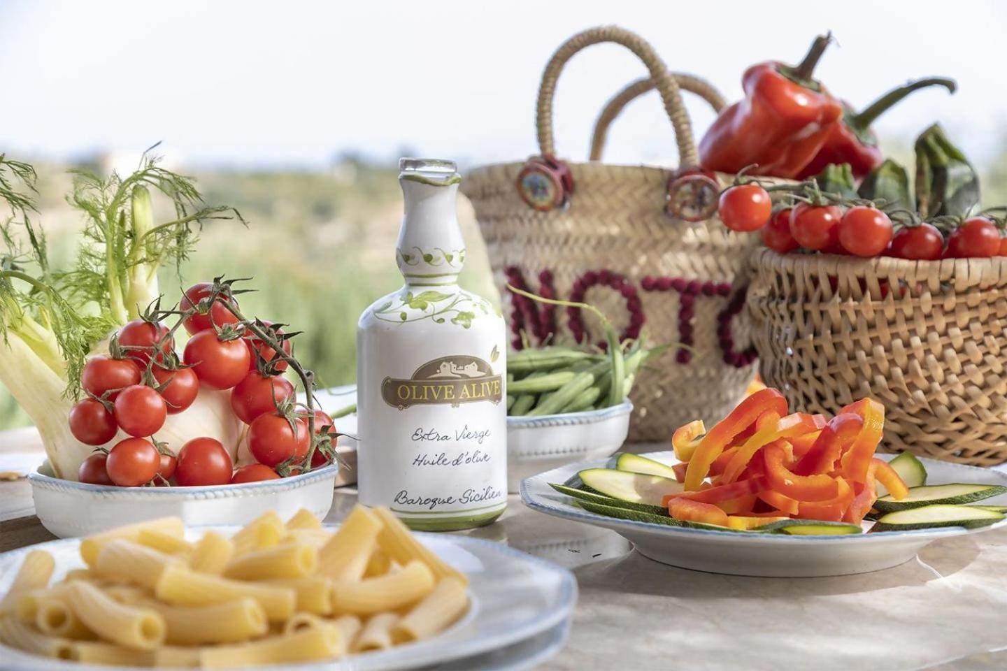 Tenuta Olive Alive Noto Bagian luar foto